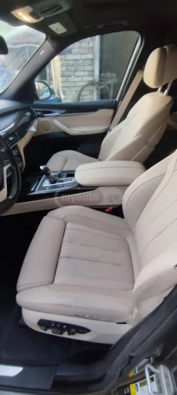 2016 BMW F15