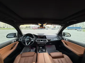 2019 BMW X5