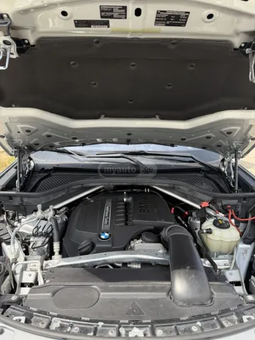 2018 BMW F15
