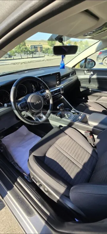 2023 Kia K5