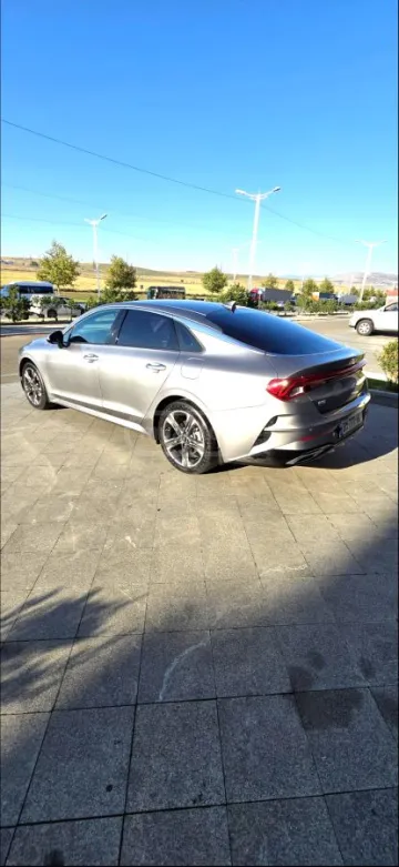 2023 Kia K5
