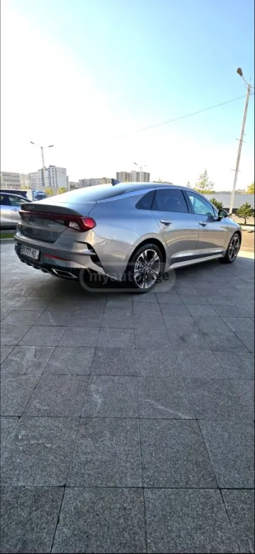 2023 Kia K5