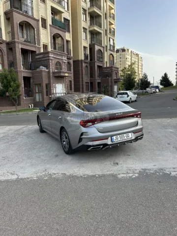 2023 Kia K5