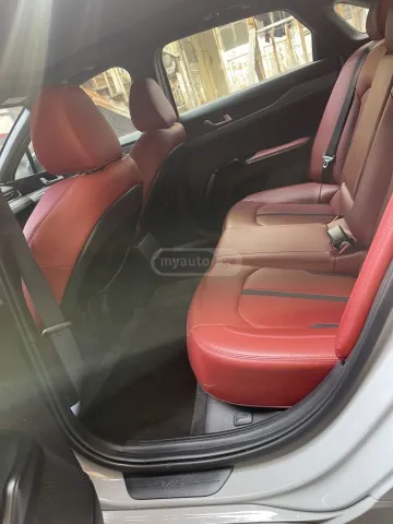2023 Kia K5