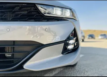 2023 Kia K5