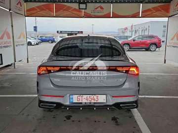 2023 Kia K5