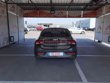 2023 Kia K5
