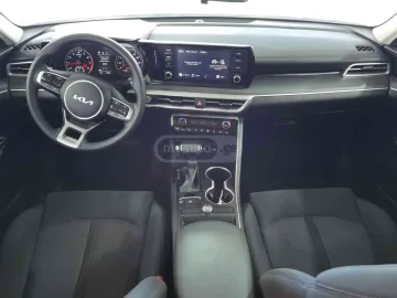 2023 Kia K5
