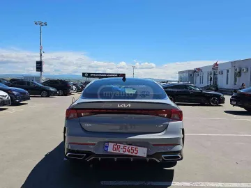 2023 Kia K5
